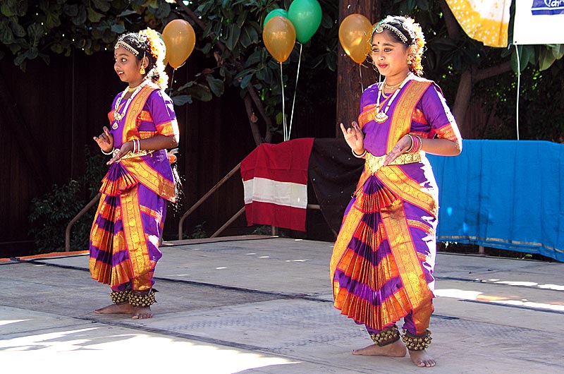 Two dancers at the 2nd Annual Discover India Diwali Festival in Phoenix, Arizona